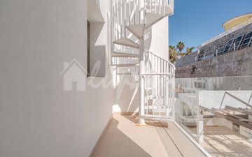 Property slide 68