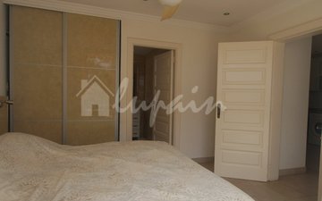 Property slide 22