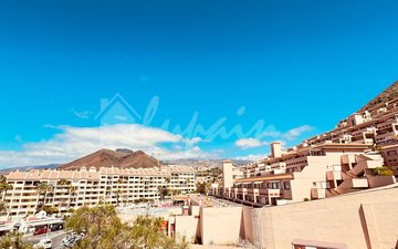 Property slide 28