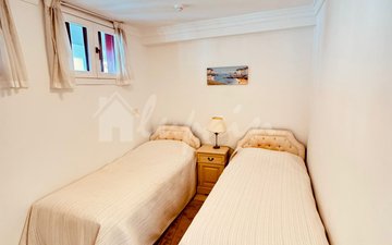 Property slide 23