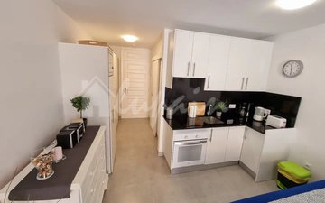 Property slide 14