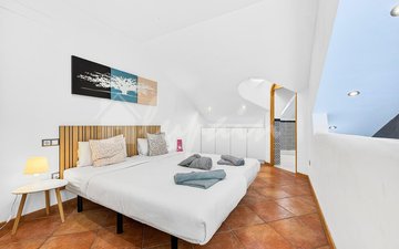 Property slide 23