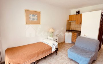 Property slide 7