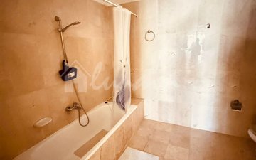 Property slide 19