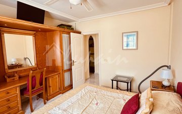 Property slide 16