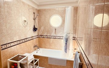 Property slide 18