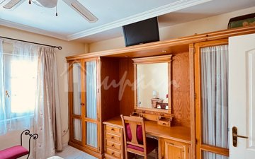 Property slide 15