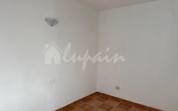 Property slide 24