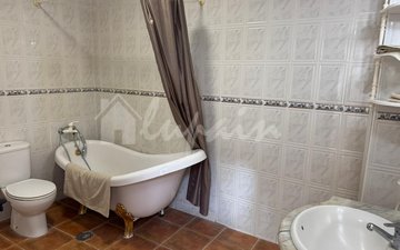 Property slide 18