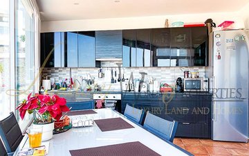 Eigenschaftsfolie 15