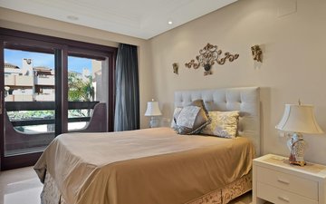 Property slide 46
