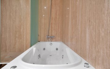 Property slide 39
