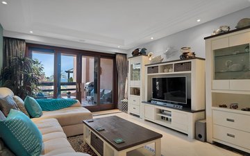 Property slide 25