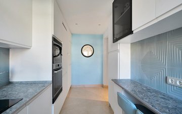 Property slide 19
