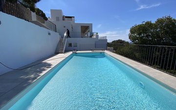 Property slide 25