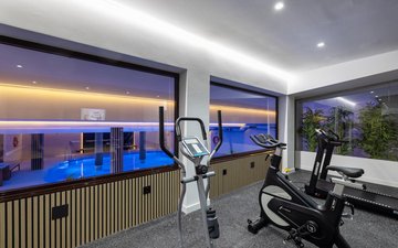 Property slide 25