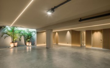 Slajd nieruchomości 18