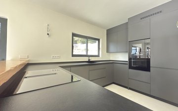 Property slide 5