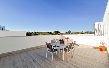 Property slide 25