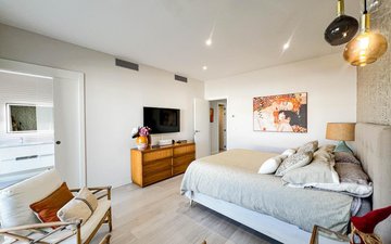 Property slide 16