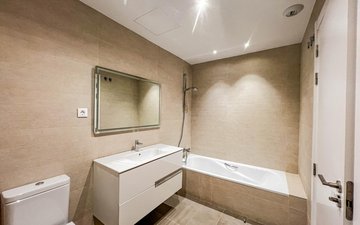 Property slide 21