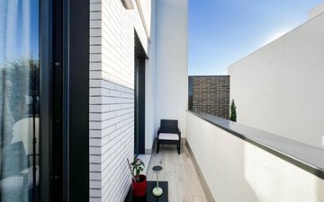 Property slide 20