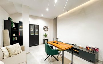 Property slide 30