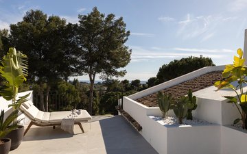 Property slide 36