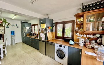 Property slide 37