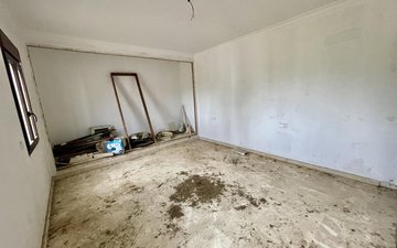 Property slide 26