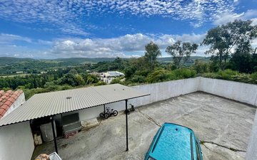 Property slide 39