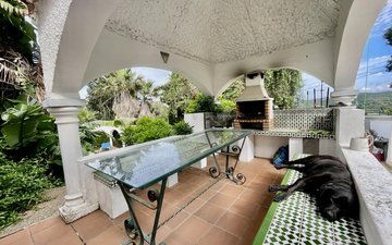 Property slide 4