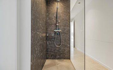 Слайд недвижимости 16