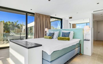 Слайд недвижимости 24