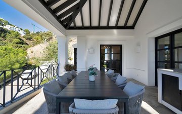 Слайд недвижимости 16