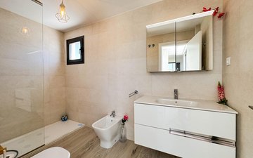 Property slide 29