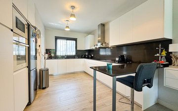 Property slide 34