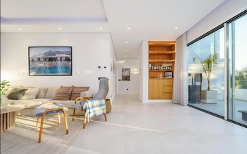 Property slide 40