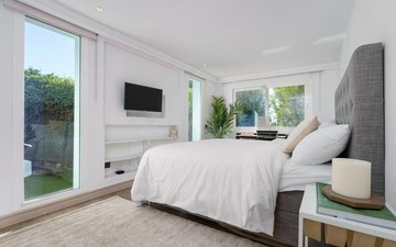 Property slide 5