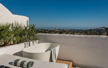Property slide 25
