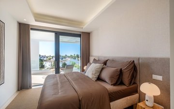 Property slide 18
