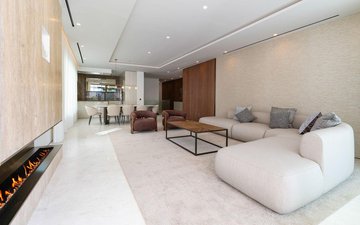 Property slide 20