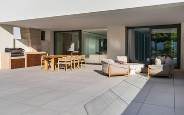 Property slide 21