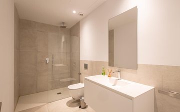 Property slide 41