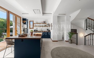 Property slide 16