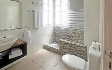 Property slide 14