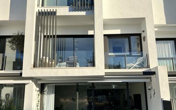 Property slide 25
