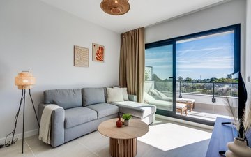 Property slide 10
