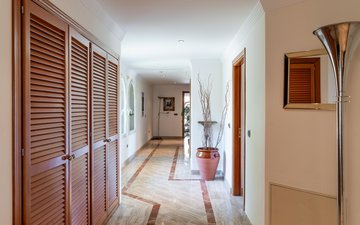 Property slide 20
