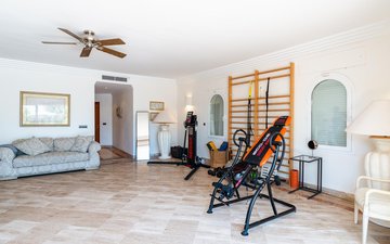 Property slide 17